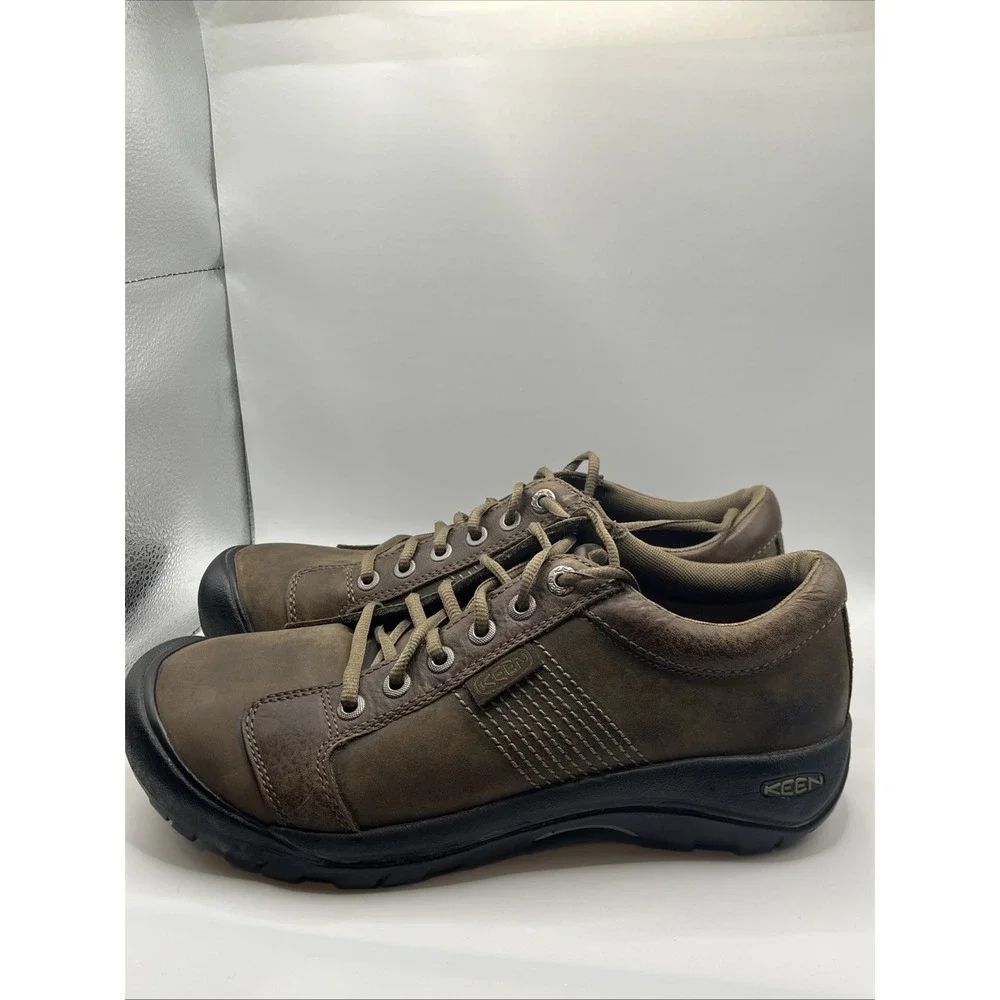 Keen Men's Size 10.5 Austin Hiking Shoes Brown Leather Low Top Outdoors Oxfords